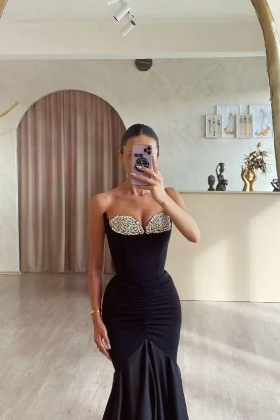 Ballbellas Stunning Black Satin Strapless Sleeveless Mermaid Prom Dress with Beadings