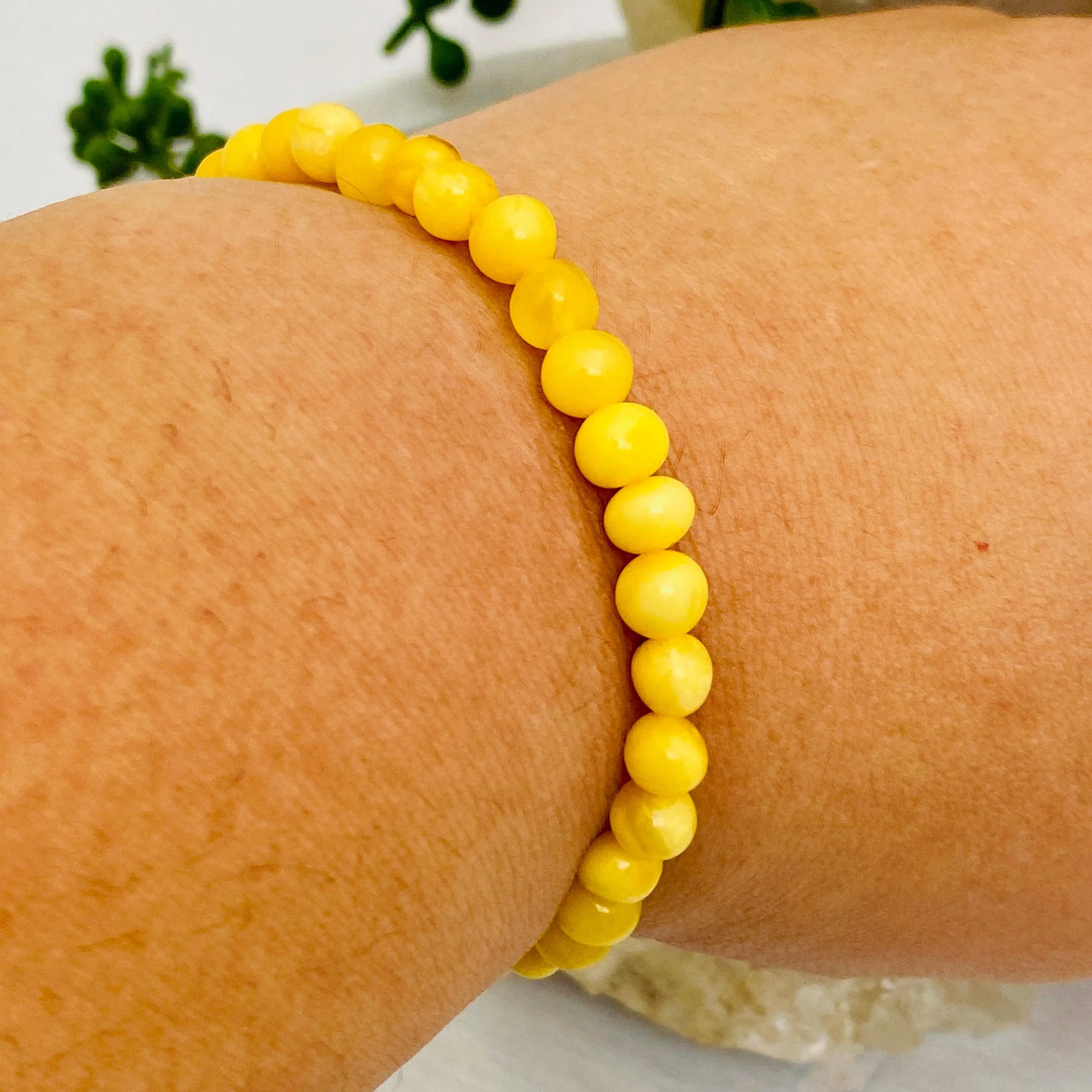 Baltic Butter Amber round beaded 5mm bracelet AMB97