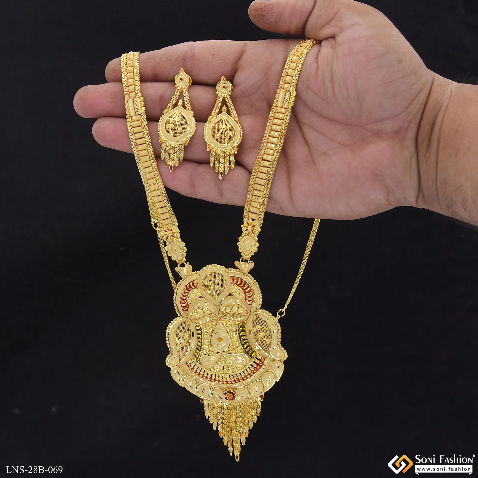 Dazzling Design Gold Plated Necklace Set for Women - Style B069