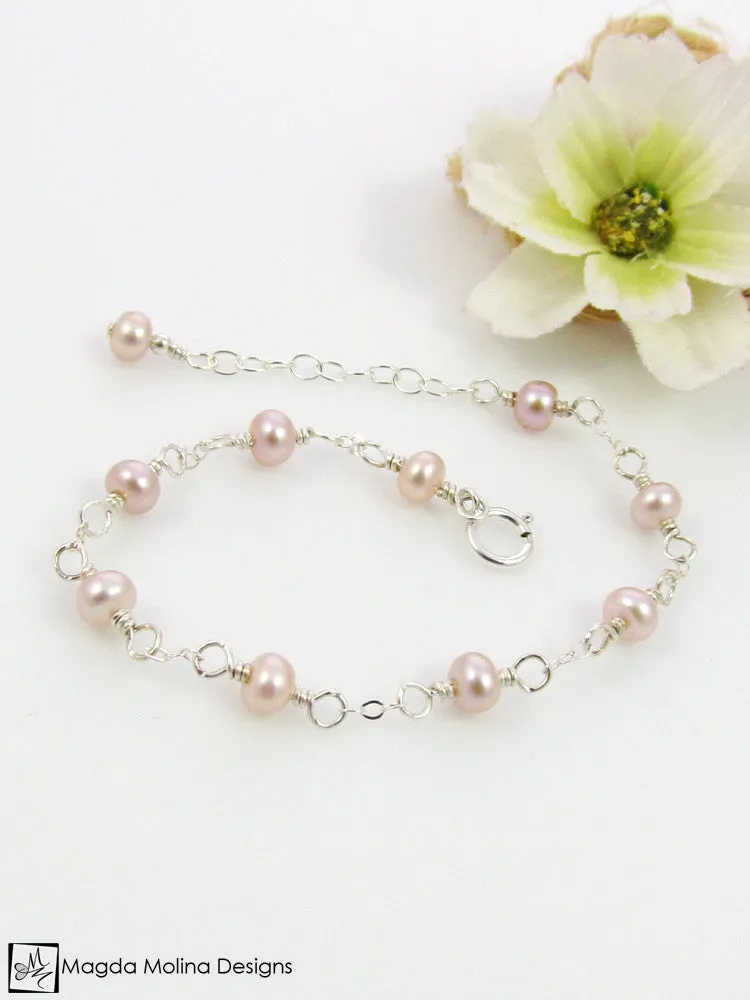 Mini Goddess (children) Tiny Freshwater Pearl Bracelet