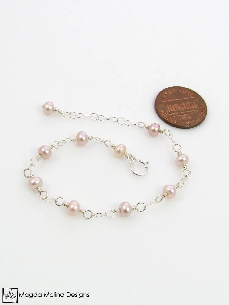 Mini Goddess (children) Tiny Freshwater Pearl Bracelet