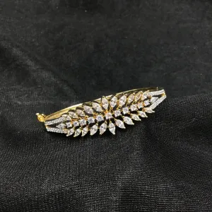 Openable Zircon/AD Bracelet 3220-11
