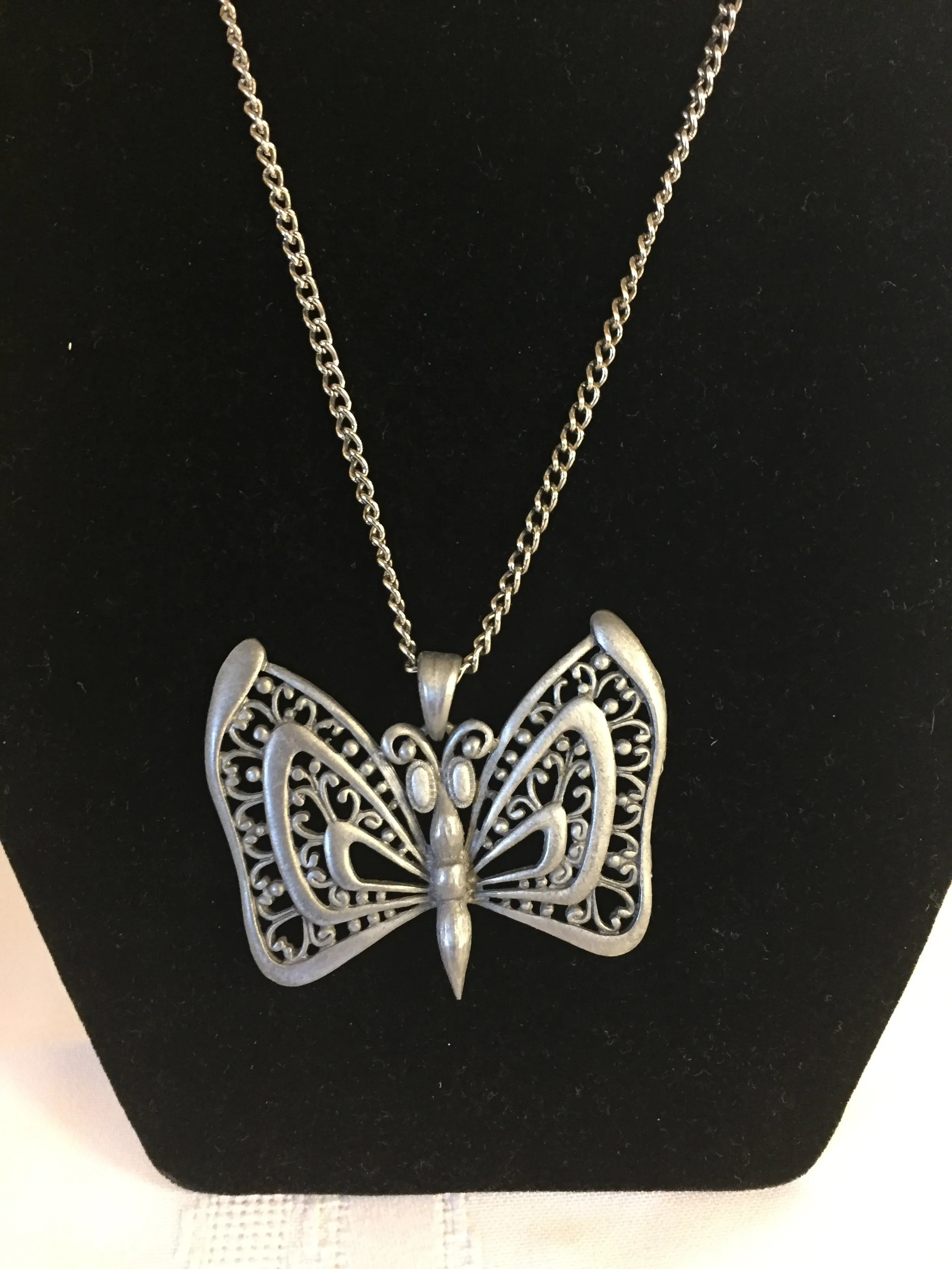 Vintage Designer RAZZA Stunning Pewter Butterfly Pendant Necklace
